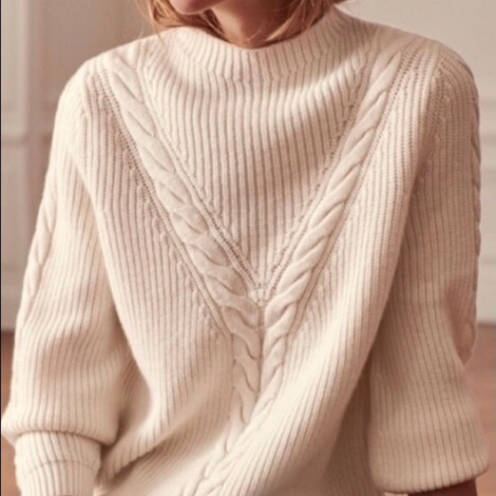 Size small Sezane Zack jumper in ecru